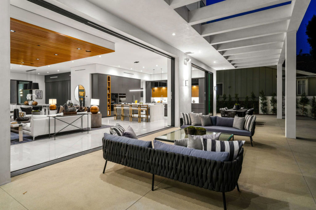 aluminum doors and windows, dixieline