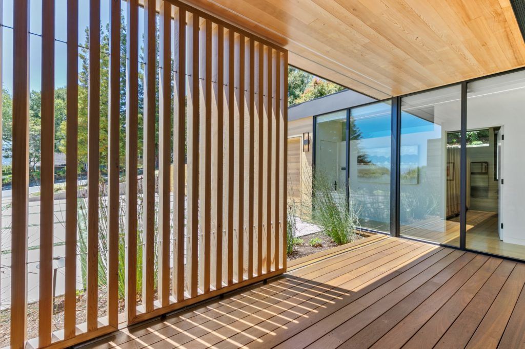 superior workmanship, aluminum doors and windows